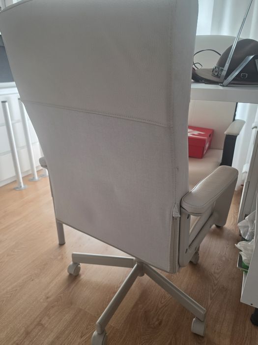Millberget cadeira giratória IKEA