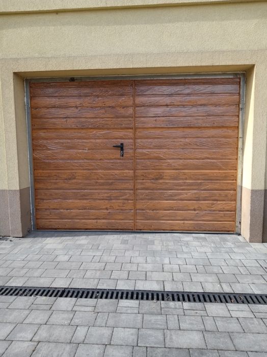 Brama garazowa, drzwi stalowe., brama do muru, brama na wymiar