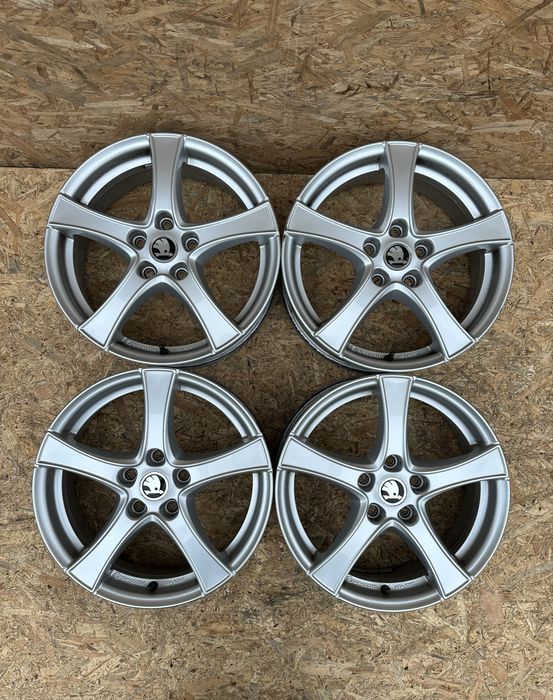 Диски 5/112 R17 ЕТ48 цо(діа)57.1 Skoda титани