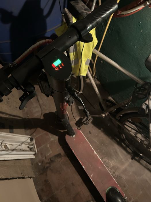 Електросамокат laym