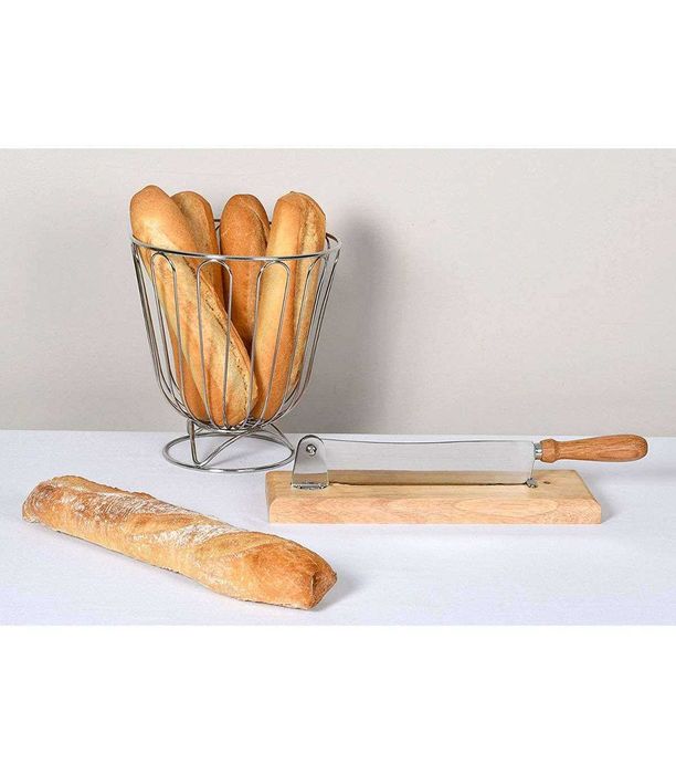 Faca cortar pão com suporte madeira.