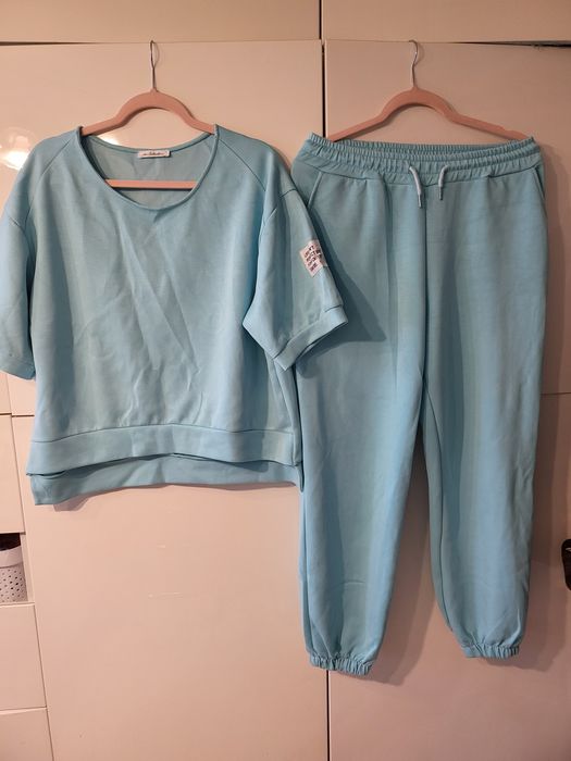 Dres komplet maselko