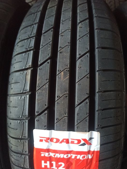 TSM Komplet Nowych Opon 185/60/R15 84H RoadX rxmotion