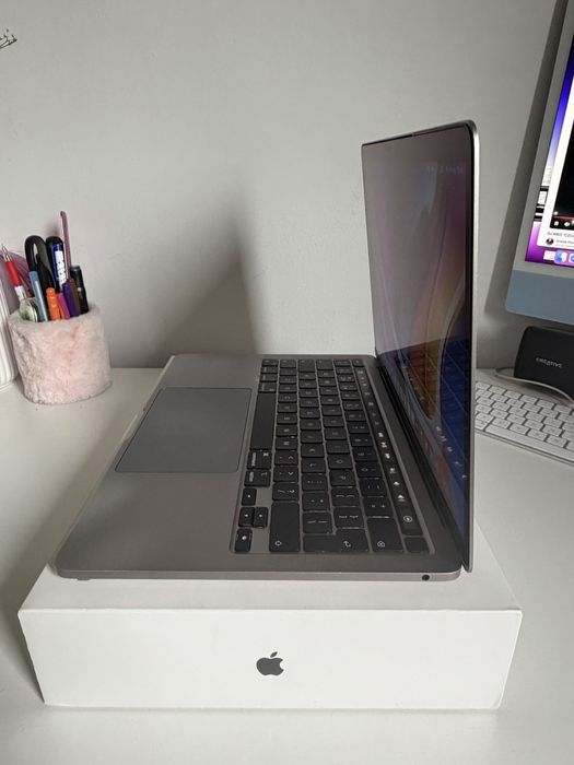 Macbook Pro 13” Touch Bar M1 8/256gb Space Gray