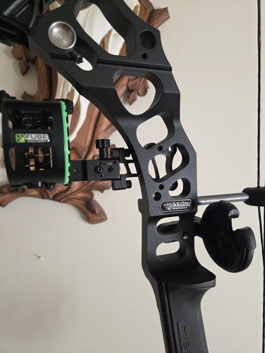 Łuk bloczkowy MISSION  HAMMR