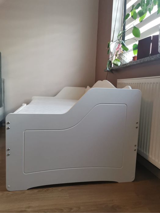 Lozeczko drewniane dzieciece biale