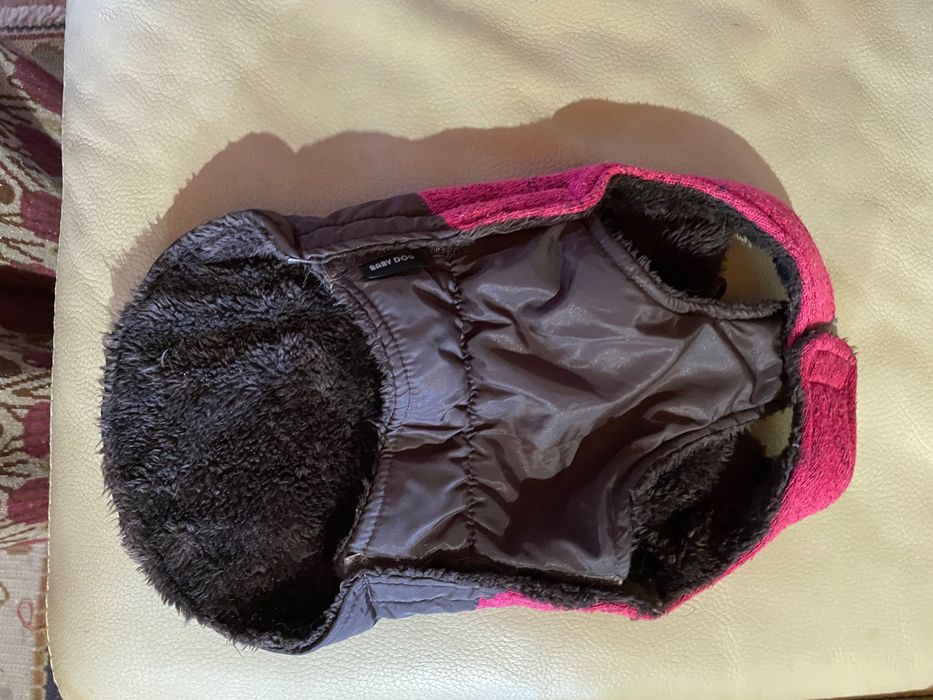 Vestido para cachorro forrado pelo de ovelha imitação