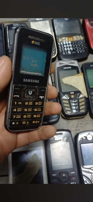 LG та інші раритетні телефони для колекції