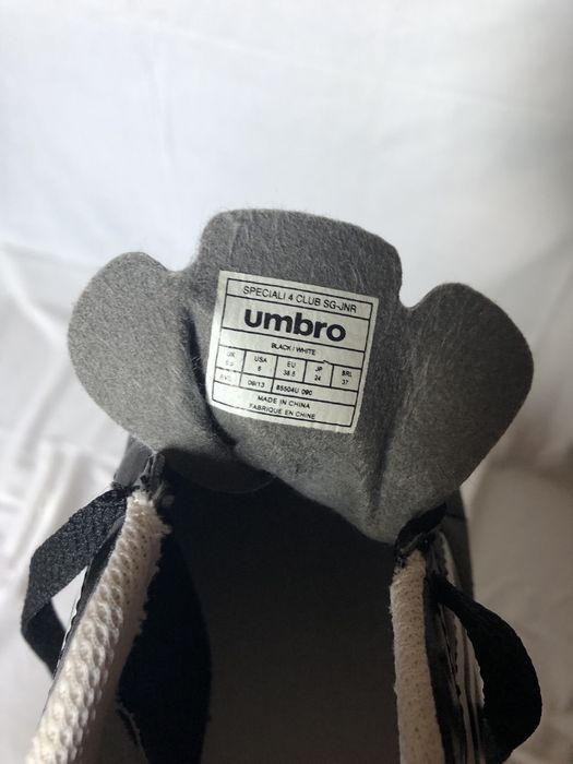 korki do grania w piłkę nożną