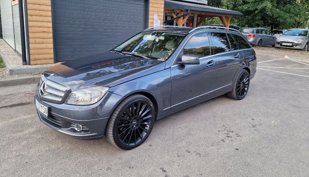 Mercedes-Benz Klasa C Zależy mi na sprzedaży.