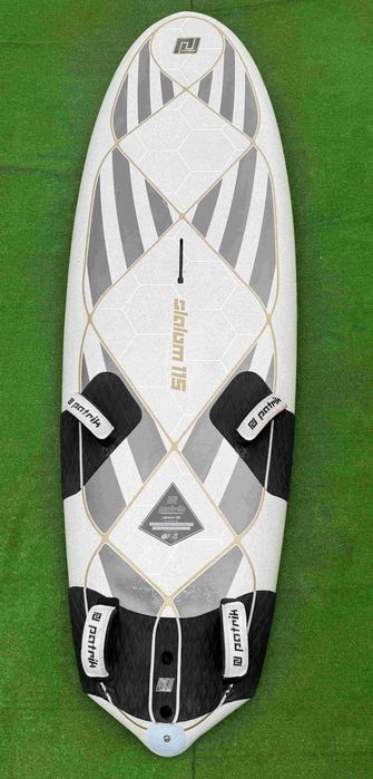 Deska windsurf Patrik Slalom 115 Airinside PWA 6 kg/ pokrowiec/3 Finy ultra szybka