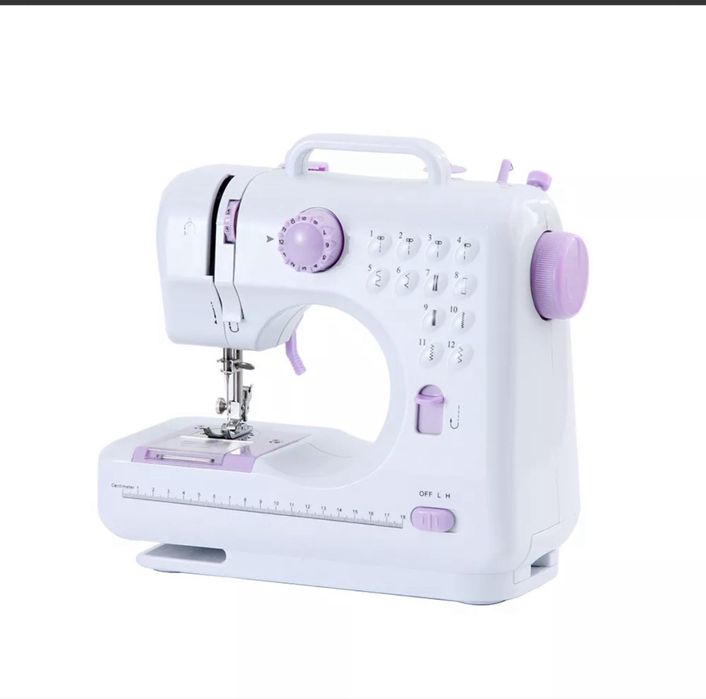 Швейна машинка 12в1