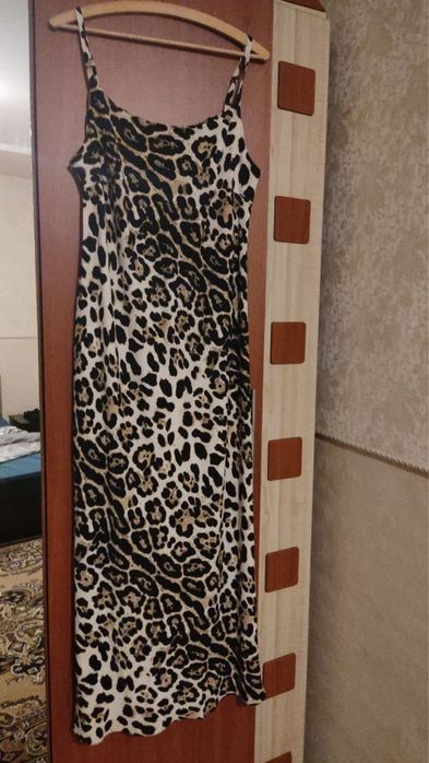 Леопардова сукня