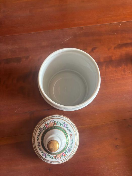 Pote em Porcelana Vidal Arte – Portugal – Pintado à Mão