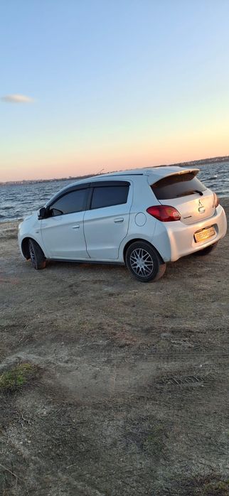 Продам MITSUBISHI Mirag 2013року