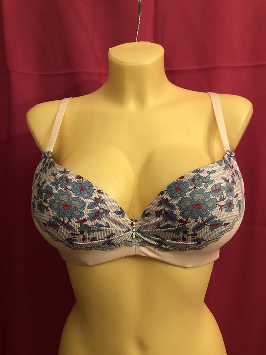 Nowe 2 biustonosze push-up rozm. 85B
