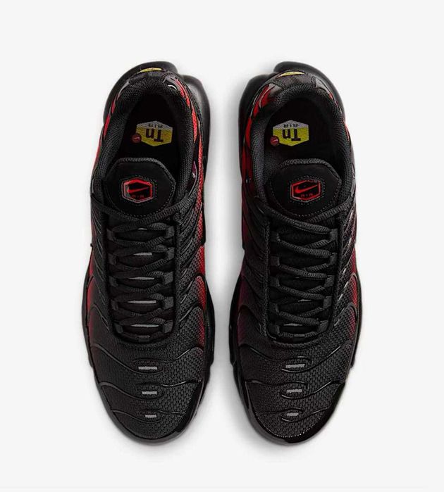 NIKE カスタムオーダー スパイク レッド×ブラック／新品未使用（箱なし） Nike air max plus red black Wrocław Stabłowice • OLX.pl
