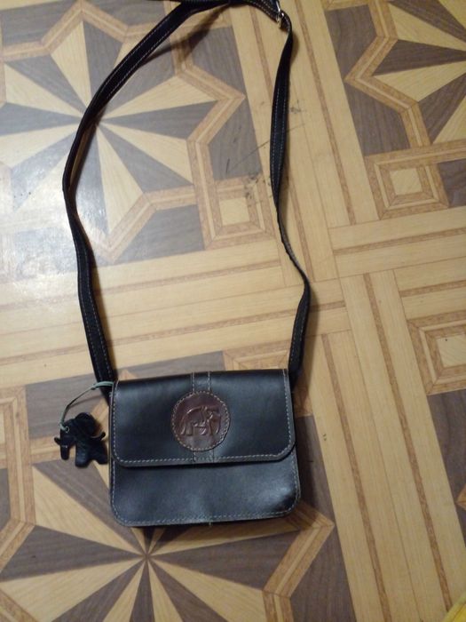 сумка кожаная кроссбоди  небольшая