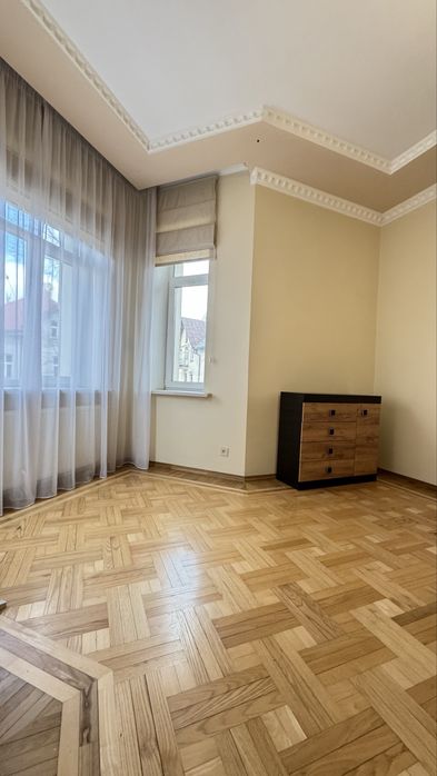 Оренда 1к квартири Коновальця--Піскові озера!Поруч  Парус Сіті