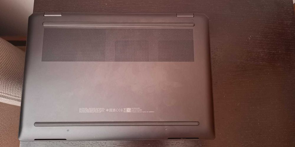 HP Spectre x360 16-aa0009ne. Não existe em PT, como novo, Não negoc.