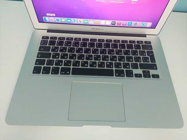 MacBook Air 2015 в ідеальному стані