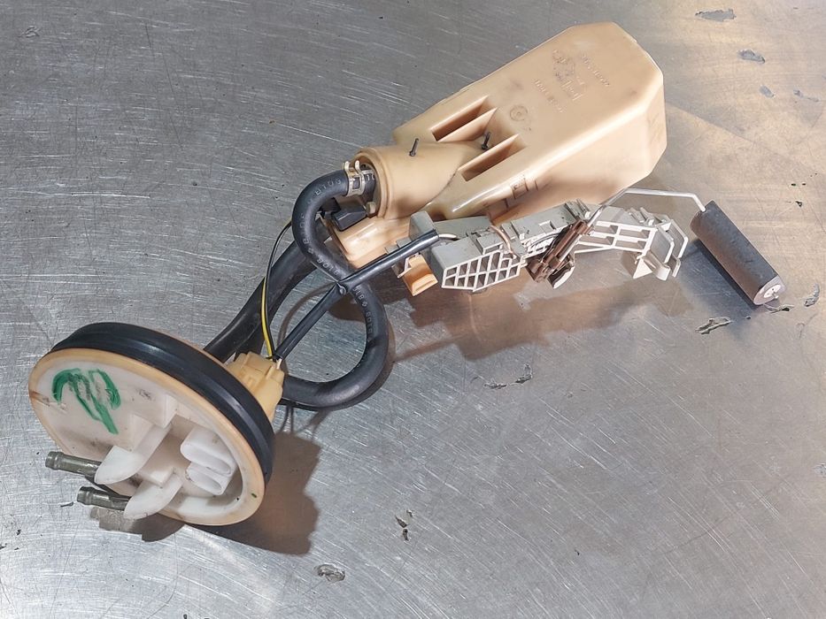 Bomba de gasolina Nissan Micra k11