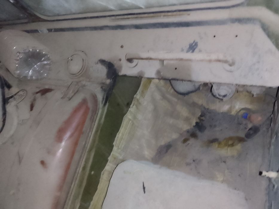 Кабіна газ 66(ОБМІН)інші запчастини