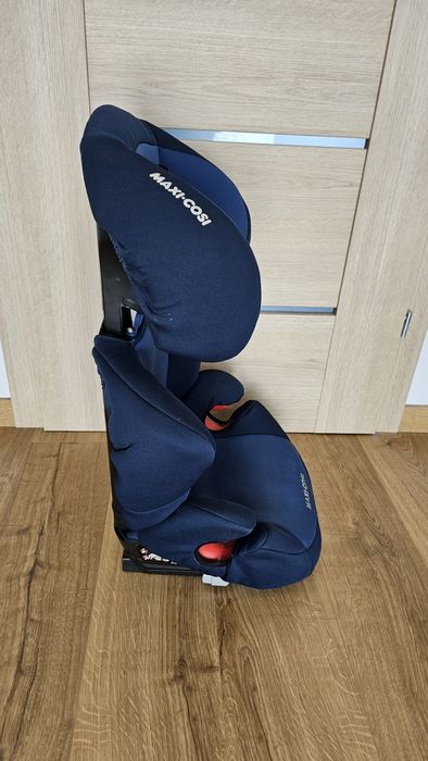 Fotelik samochodowy Maxi  Cosi Rodi  15-36 kg