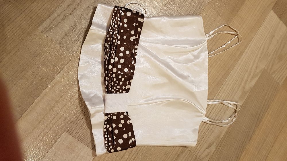 Komplet gorset+ spódnica w grochy r. 36