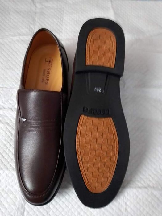 Туфлі чоловічі шкірозамінника