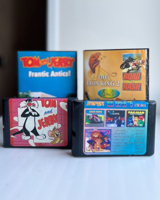 Приставка Sega Mega Drive 2 + картриджі 2 шт