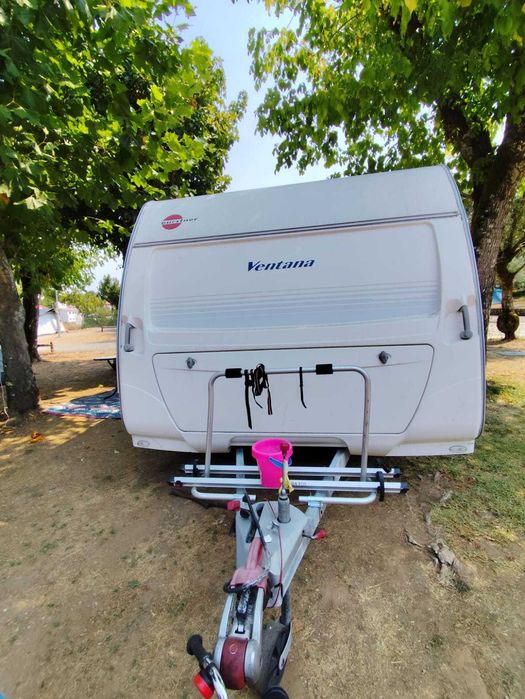 Bürstner 720 TK Ventana Trailer Caravan – 3 Bedrooms