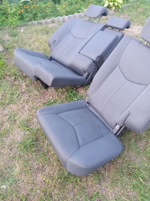 Сидіння задні до авто