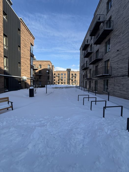 Власник 2км.кв в зданому будинку