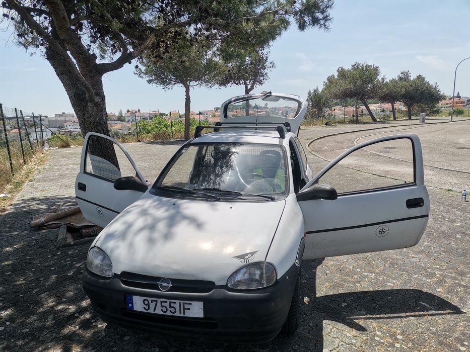 Opel corsa B 1.7 Gasóleo