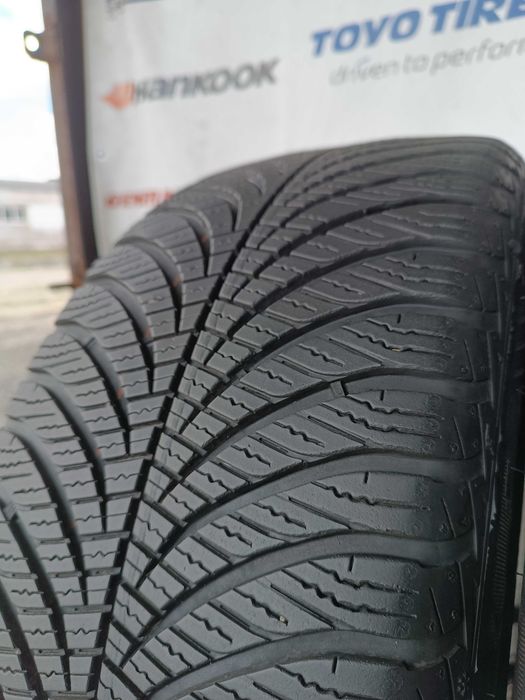 Всесезонні шини 215/55 R18 Goodyear vector 4seasons gen 2 suv 2023рік 7,3мм