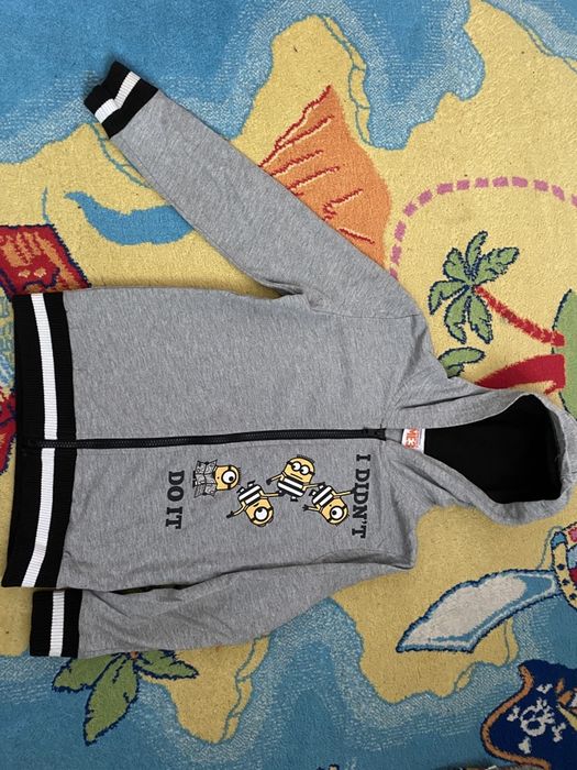 Кофта трикотажная C&A р.134