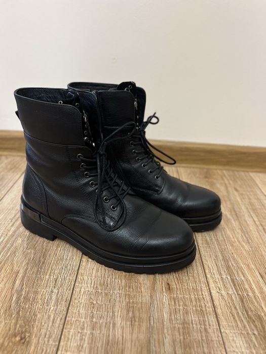 Продам зимові жіночі черевики з натуральної шкіри