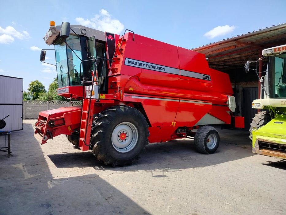 Kombajn Massey Ferguson 38