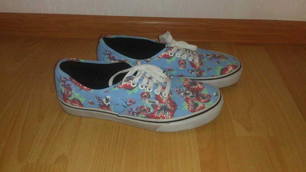 кроссовки сша,rbx