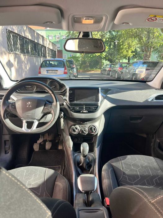 Peugeot 2008 1.2 PureTech