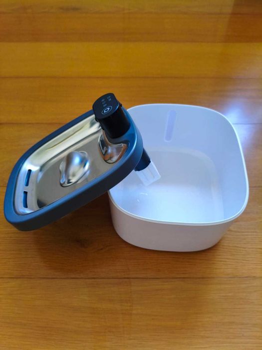 Fonte de Água Eramong para Gatos – Inox e Ultra Silenciosa – Como Nova