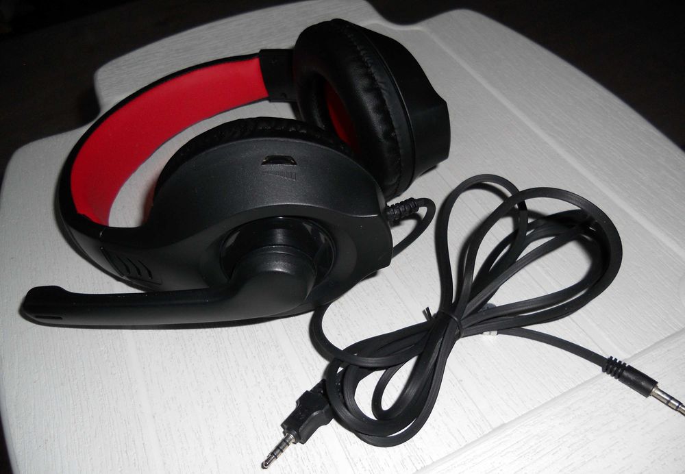 Стерео навушники з мікрофоном HP-312