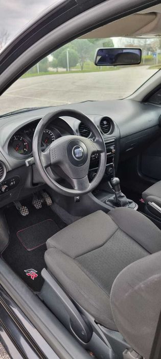 Seat Ibiza 6L TDI (Em óptimo estado geral)