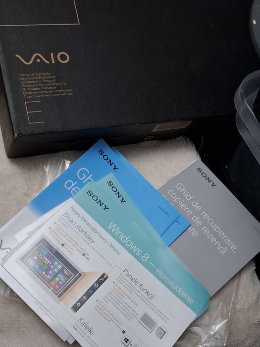 Notebook Sony Vaio 11,6" kolor biały komplet