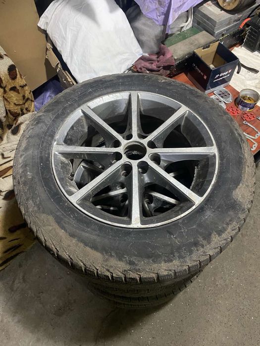 Продам диски  R15 универсальные