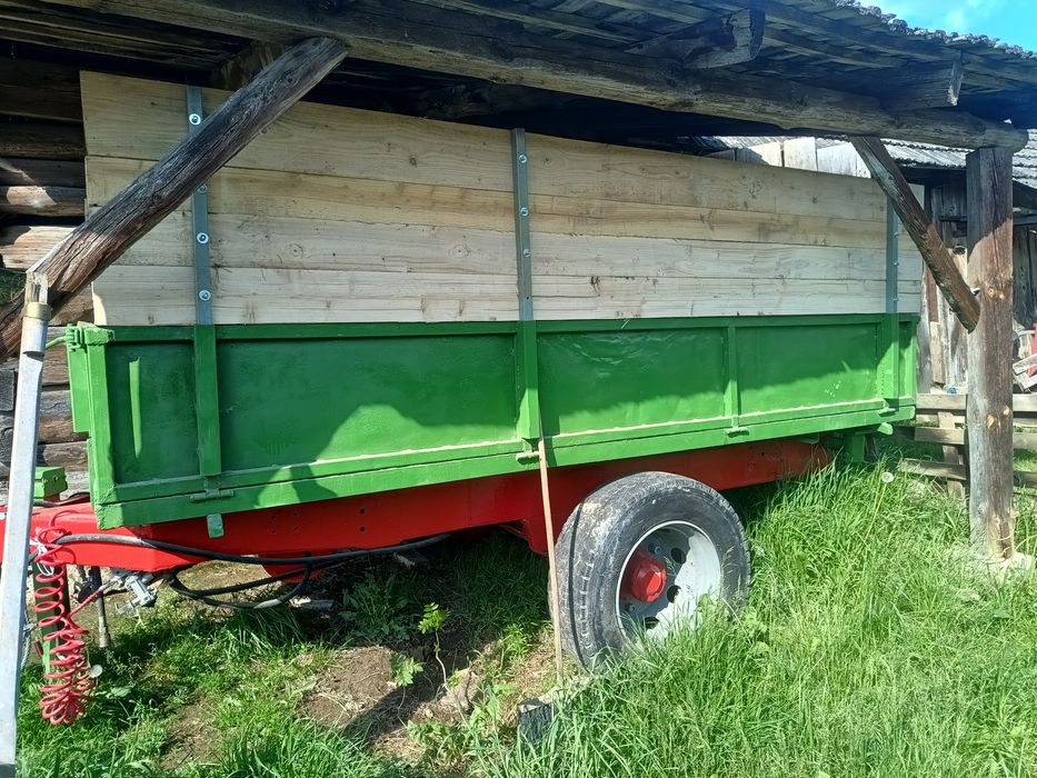 Przyczepa z kiprem