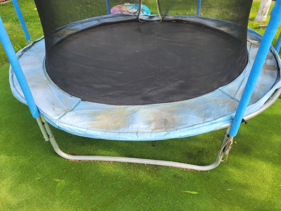 Trampolina ogrodowa