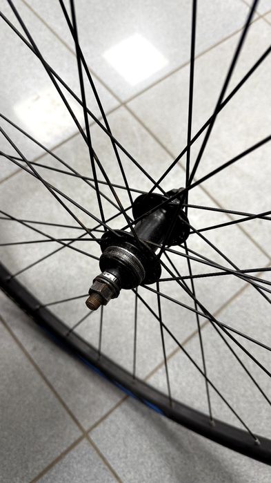 Колесо велосипедное переднее 28-29"