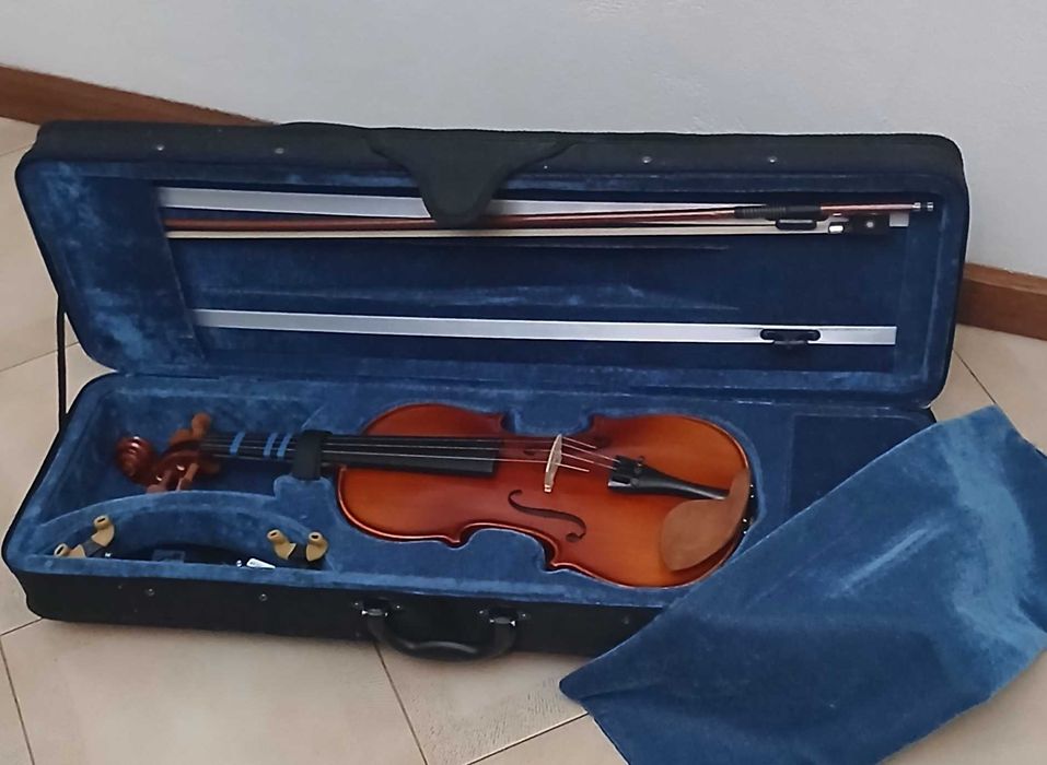 Violino e acessórios